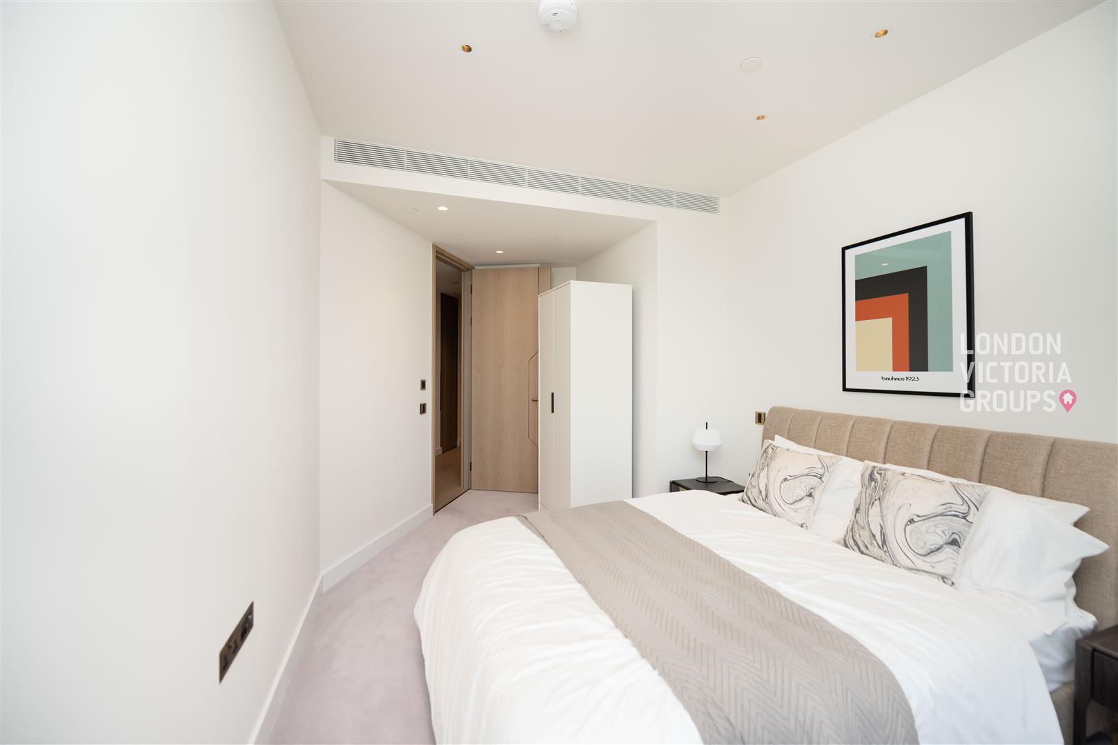River Park Tower, 1 Nine Elms Lane, London